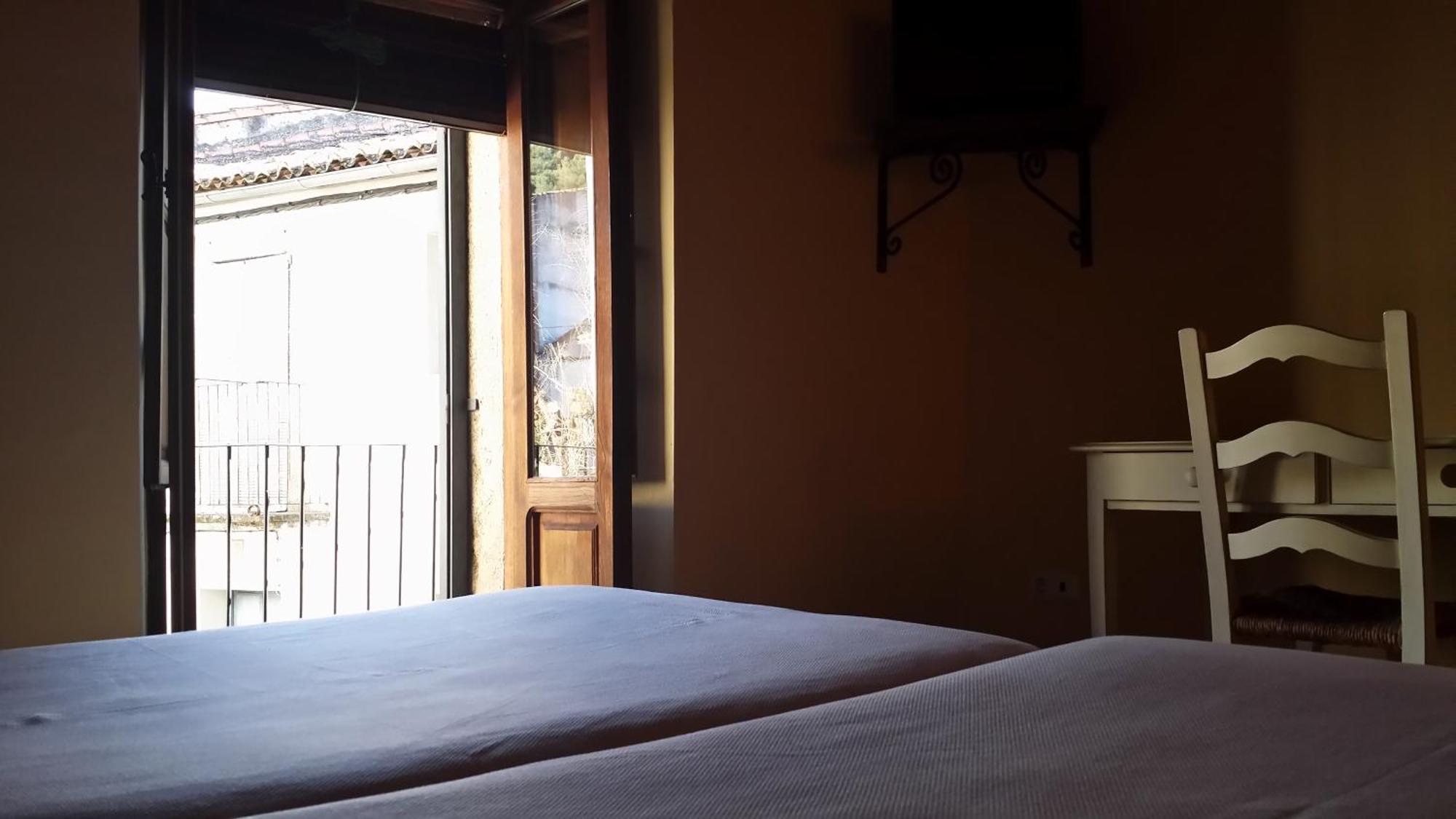Casa Rural Con Encanto "Los Postigos" Banos De Montemayor Chambre photo