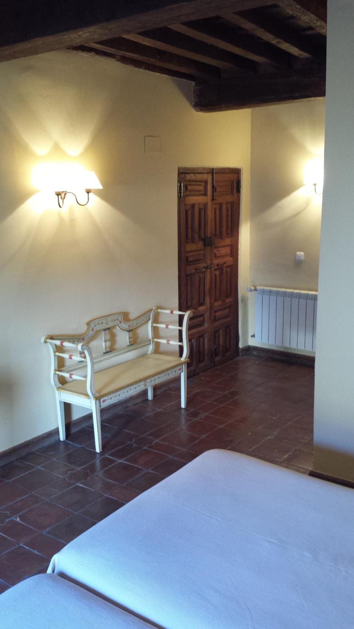 Casa Rural Con Encanto "Los Postigos" Banos De Montemayor Chambre photo