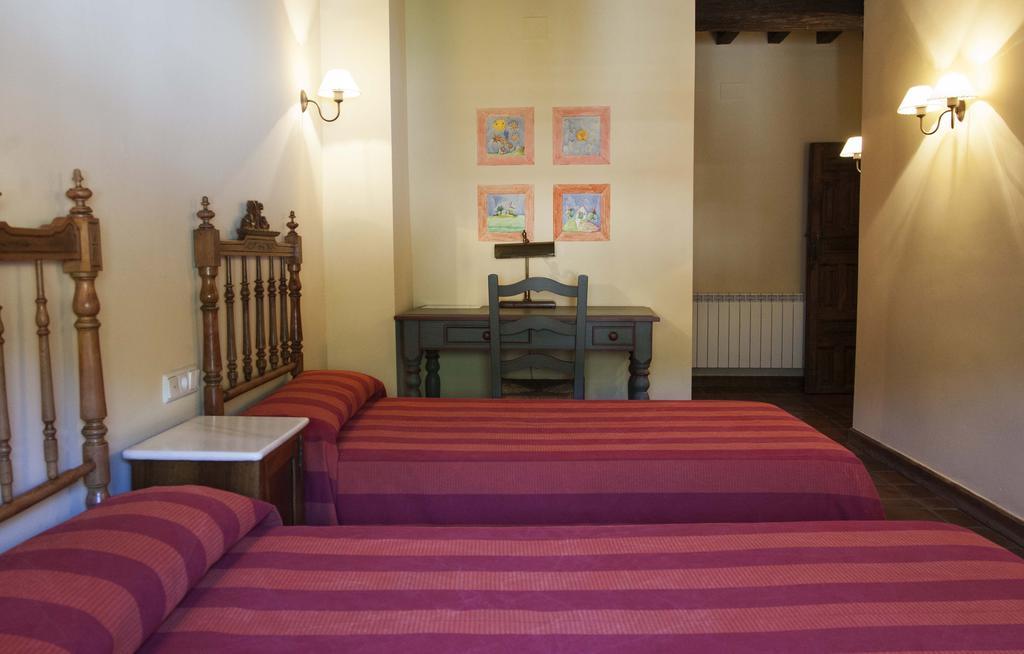 Casa Rural Con Encanto "Los Postigos" Banos De Montemayor Chambre photo